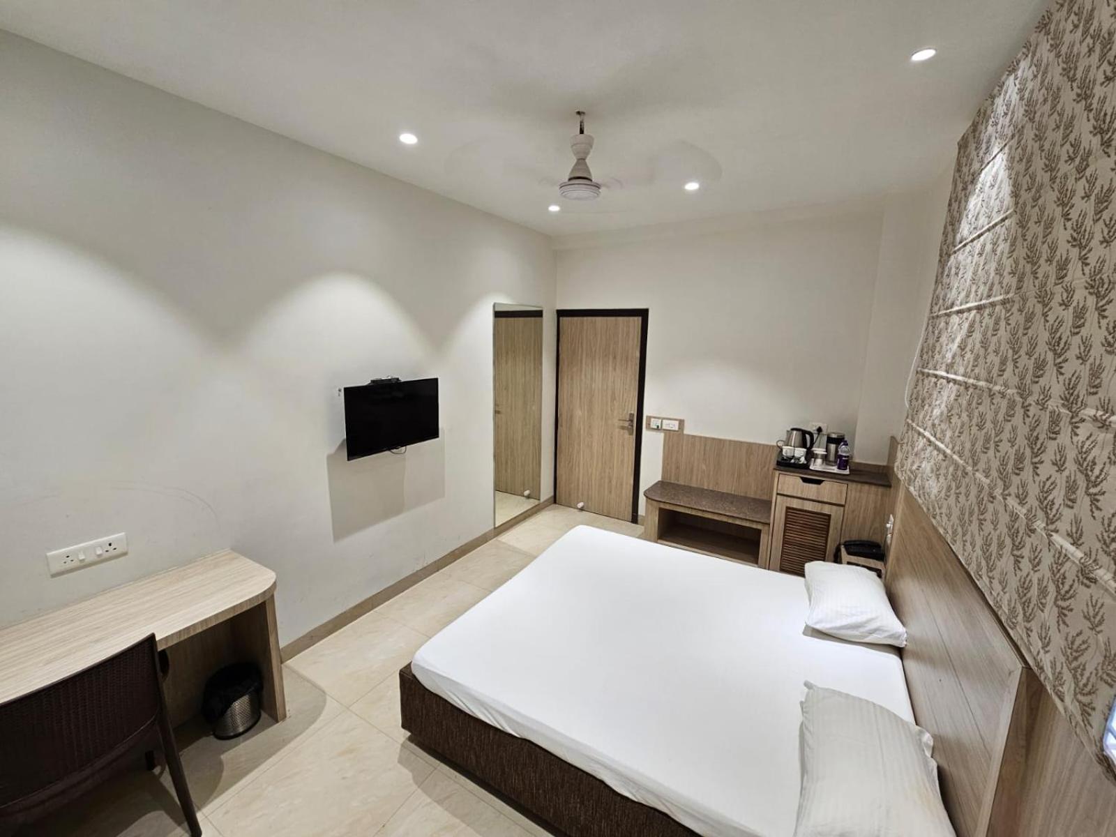 Hotel Bagla Atithi Banaras Benares Buitenkant foto