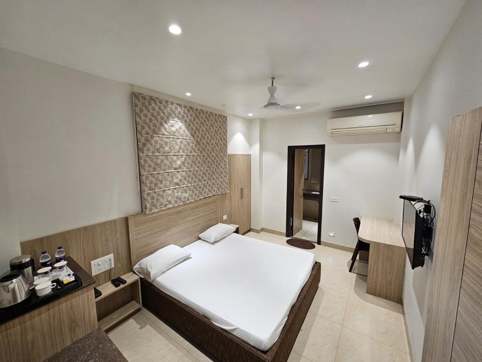 Hotel Bagla Atithi Banaras Benares Buitenkant foto