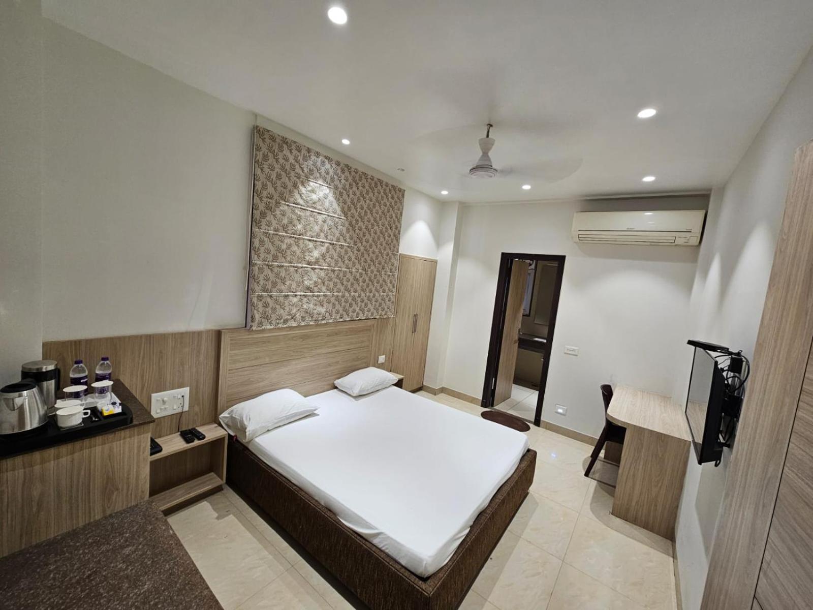 Hotel Bagla Atithi Banaras Benares Buitenkant foto