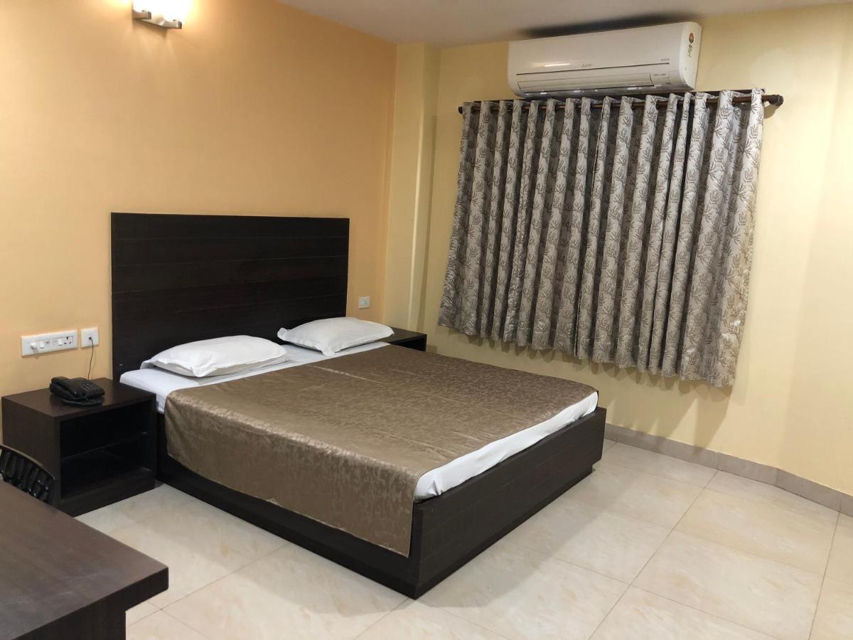 Hotel Bagla Atithi Banaras Benares Buitenkant foto